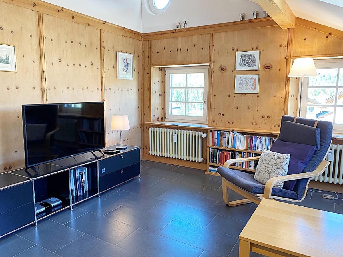 Dachwohnung Im Alpenstil, 60M2 Fuer 2P, Mit Garage - Bm186 Pontresina Luaran gambar